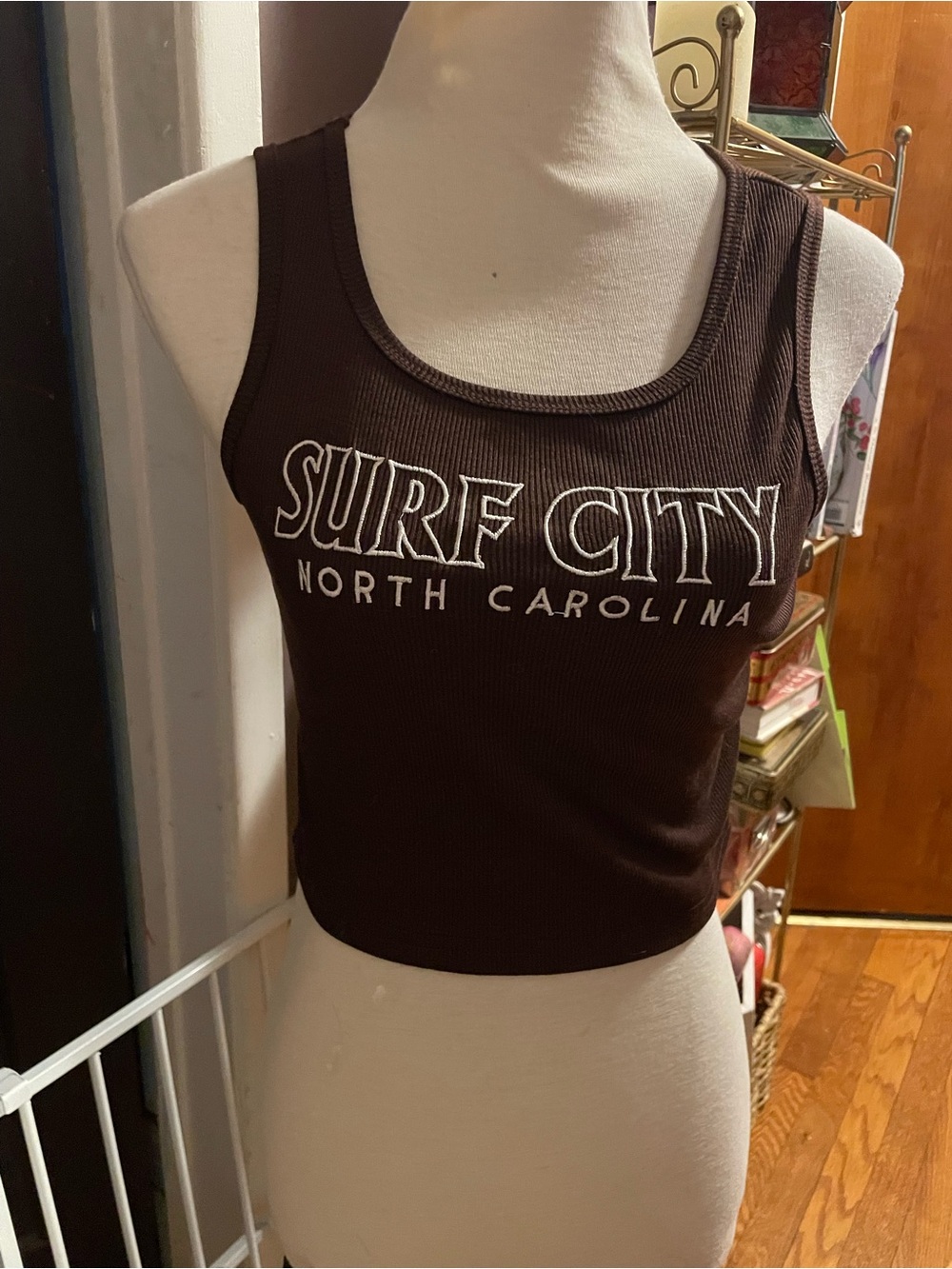 SHEIN Brown Ribbed 'Surf City North Carolina' Crop Tank